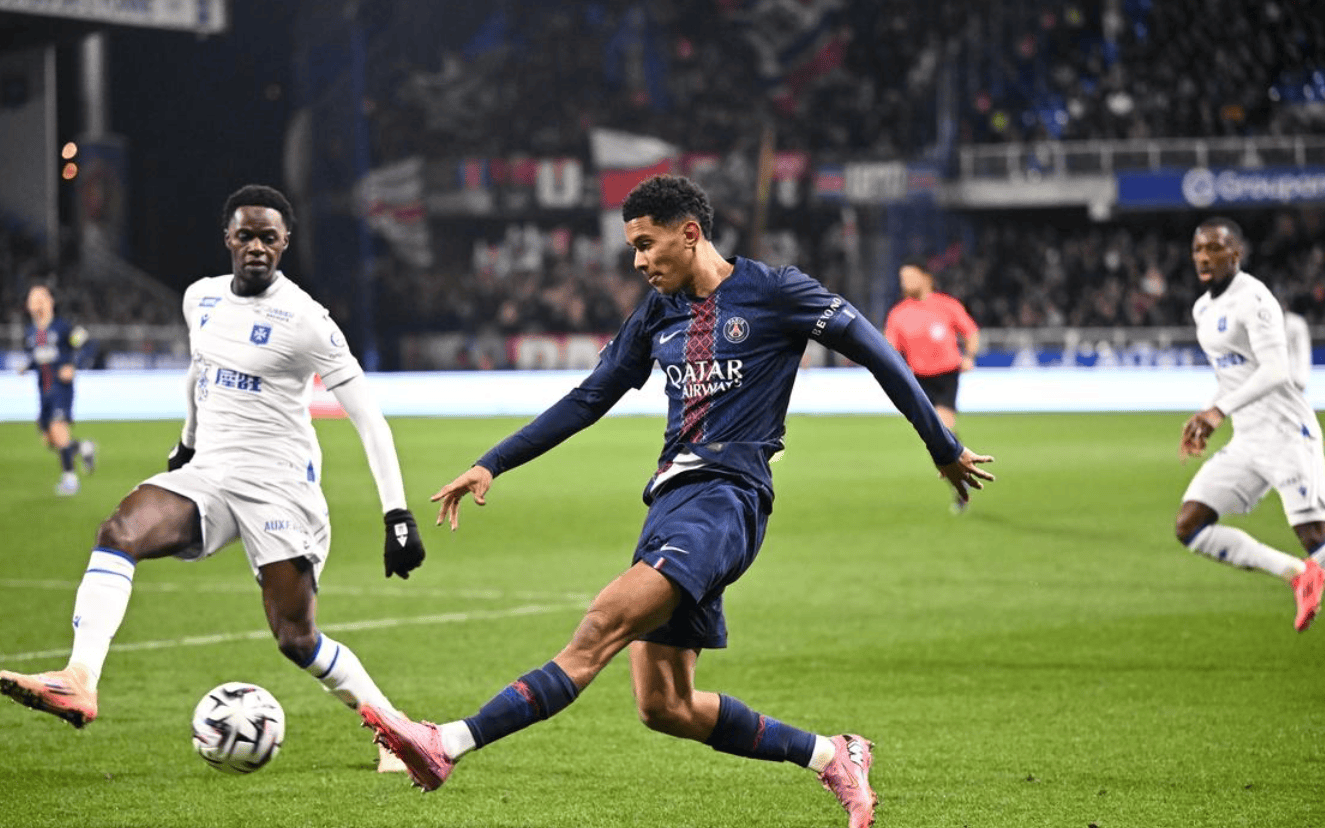 九游娱乐-包含西亚卡姆连续十场比赛得分超过绝杀，巴黎圣日耳曼挑战极限！的词条